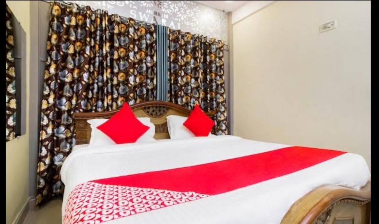 Hotel Swaraj Logde Panvel Bagian luar foto