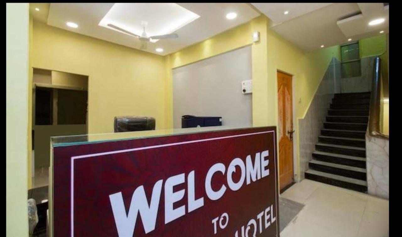 Hotel Swaraj Logde Panvel Bagian luar foto